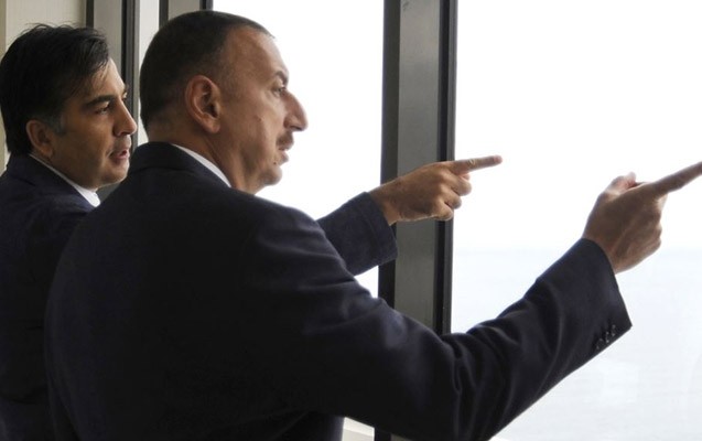 ilham-eliyev-saakasvili-ile-gorusdu