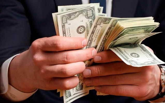 dollarin-qiymeti-bir-az-da-dusdu-