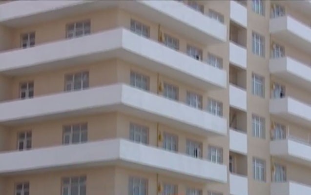 yeni-yasayis-binalarinda-yasayan-sakinlerin-nezerine-