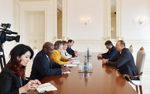 prezident-laura-takinla-gorusdu