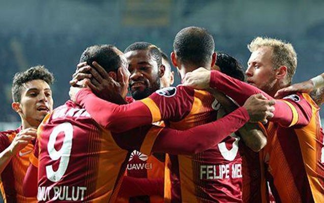 qalatasaray-qelebe-qazandi-besiktasa-serik-oldu