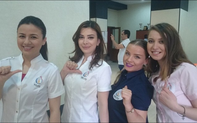 baki-2015-loqolu-geyimle-isleyecekler-