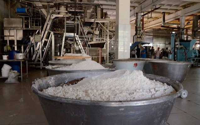 gencedeki-fabrikde-bunker-cirildi-