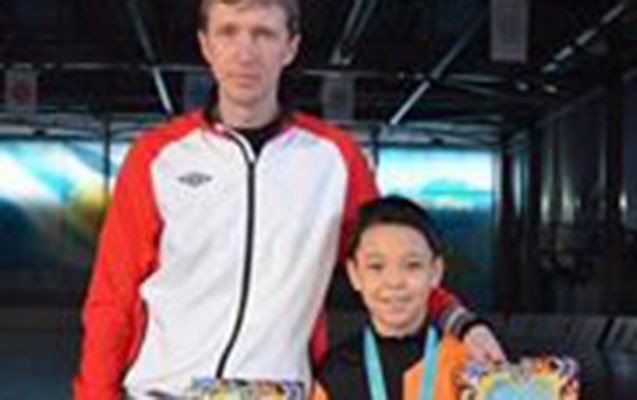 millimizin-qapisina-vurdugu-qolu-xatirlayib