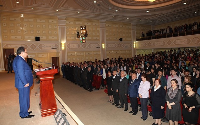 hedef-bakidir-hitler-neft-ugrunda-doyusu-nece-uduzdu