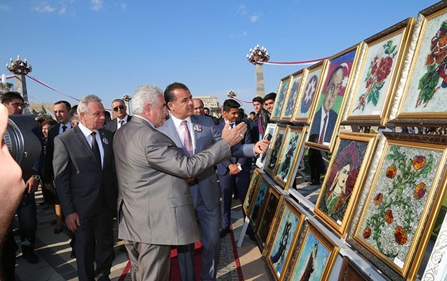 gencede-gul-bayrami-kecirilib-