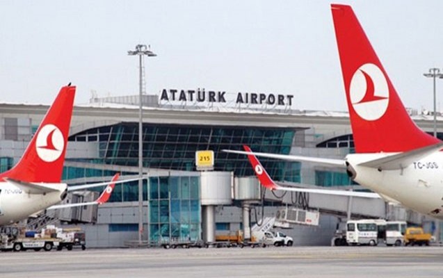 ataturk-aeroportunda-tavan-cokdu-