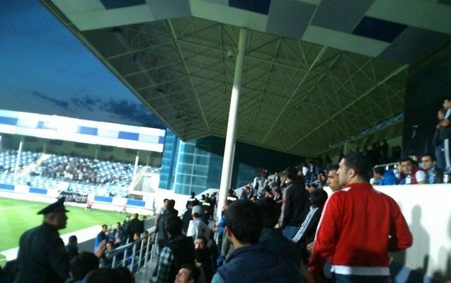 azarkeslrle-polis-arasinda-qalmaqal-