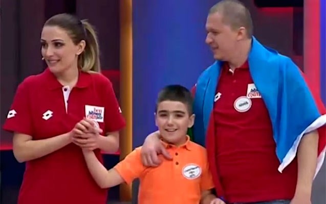 aztv-nin-aparicisi-ben-bilmem-esim-bilirde-masin-uddu