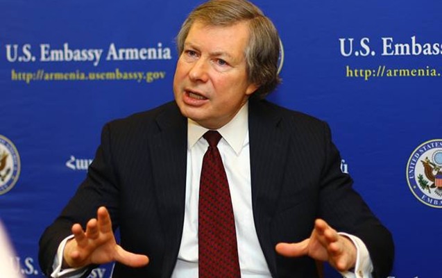 eliyev-ve-sarkisyan-danisiqlari-suretlendirmek-isteyir-