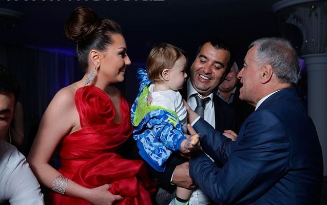 safuranin-oglunun-ad-gununden-