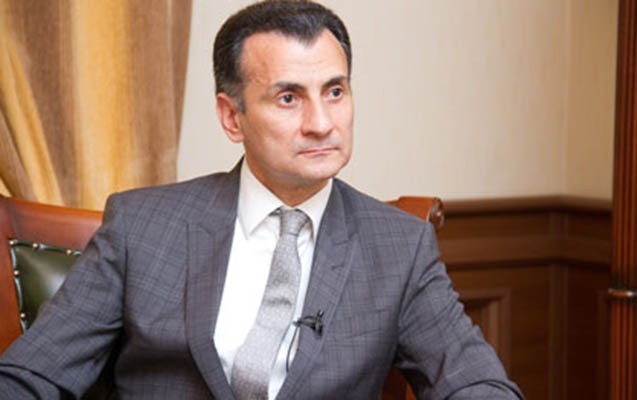 oliqarxlar-bilmirdi-ki-bir-gun-deyecekler-yediyini-qaytar-