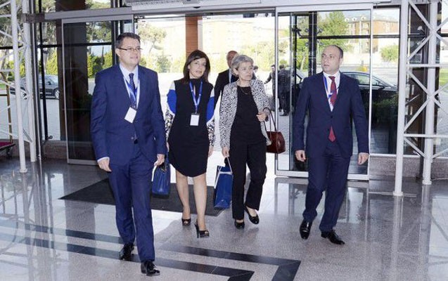 irina-bokovanin-azerbaycana-seferi-basa-catdi