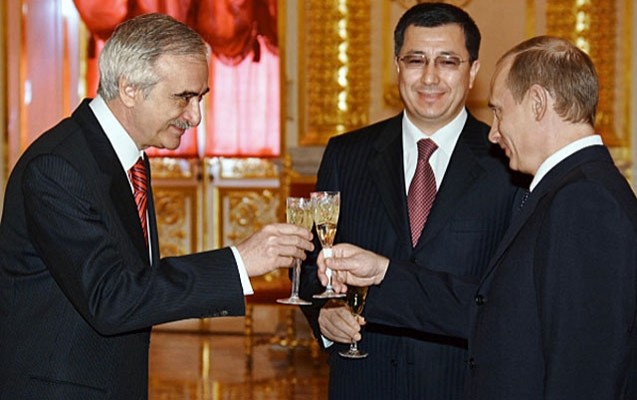putin-polad-bulbuloglunu-mukafatlandirdi