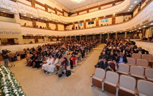 baki-2015-vaxti-teatr-afisasi