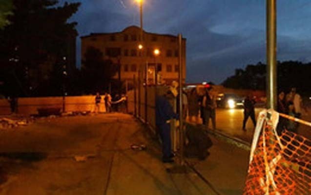yangin-bas-veren-bina-hasara-alinir-