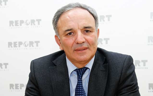 -eflatun-amasov-kazana-gedir