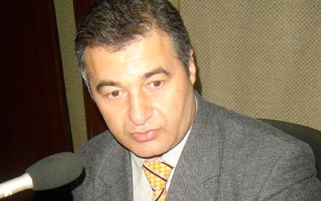 resulzade-haqqinda-uc-dilde-kitab