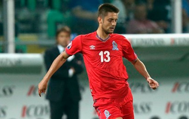 millimizin-futbolcusu-mhsuldar-oturm-il-yadda-qaldi