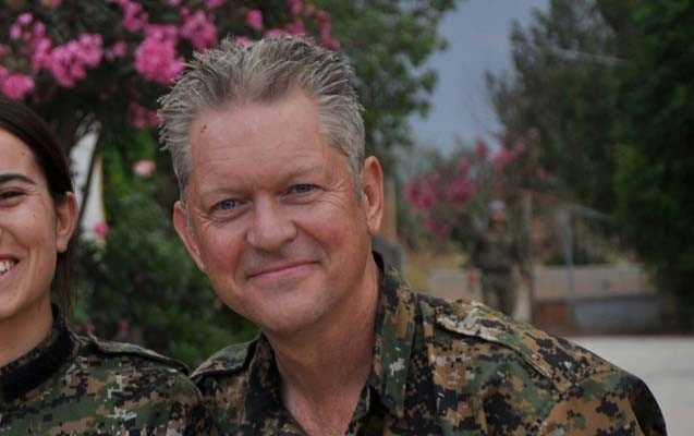 isid-e-qarsi-doyusen-aktyor-