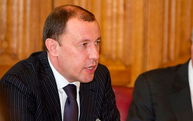 cahangir-haciyev-azerbaycandan-qacmayib-