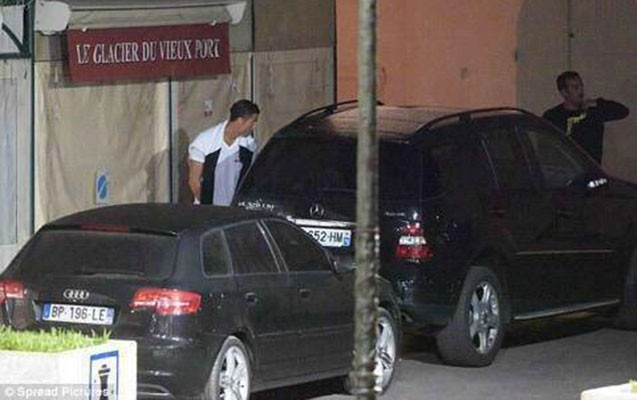 polisler-ronaldoya-buna-gore-xeberdarliq-etdi-
