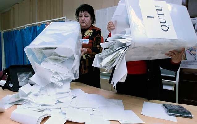 kim-hardan-namized-olacaq