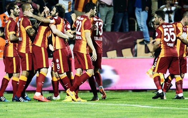 qalatasaray-kuboku-da-qazandi-