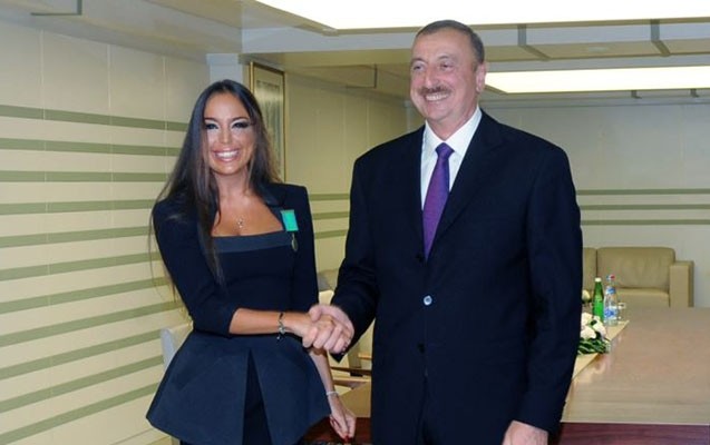 atam-hec-vaxt-sehv-etmir-