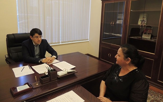 fuad-muradov-secicileri-qebul-edib-