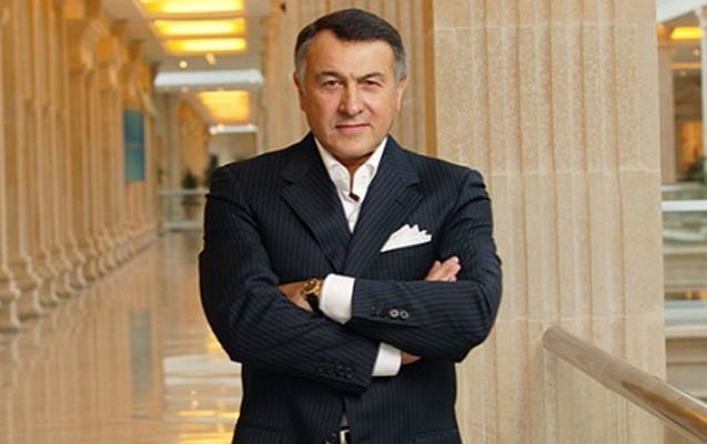 agalarovla-putinin-dostu-qarsi-qarsiya-