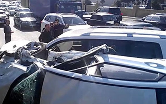 bakida-meshur-restoranin-sahibinin-oglu-qezada-oldu-