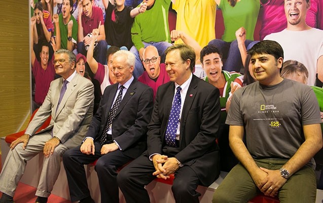 nar-baki-2015-e-hesr-olunmus-pavilyonu-teqdim-etdi