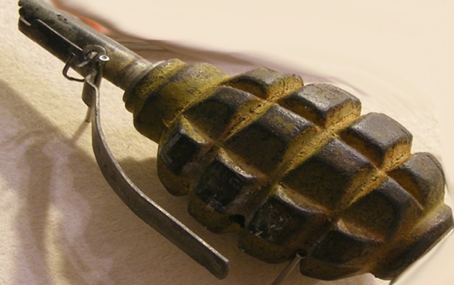bakinin-merkezinde-qumbara-tapildi-