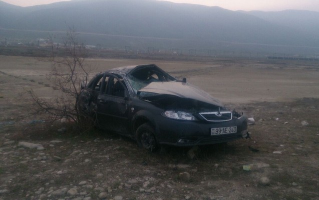polis-yol-qezasinda-vefat-etdi-