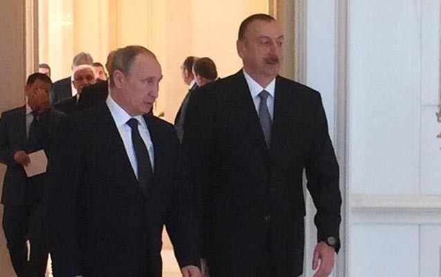 putin-eliyevin-zaqulbadaki-iqametgahinda-