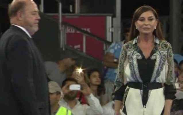 ikinci-qizil-medali-mehriban-eliyeva-teqdim-etdi-