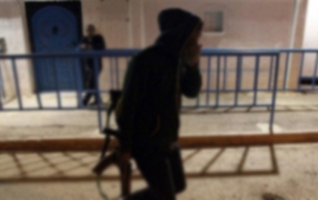 konsulluq-binasina-hucum-