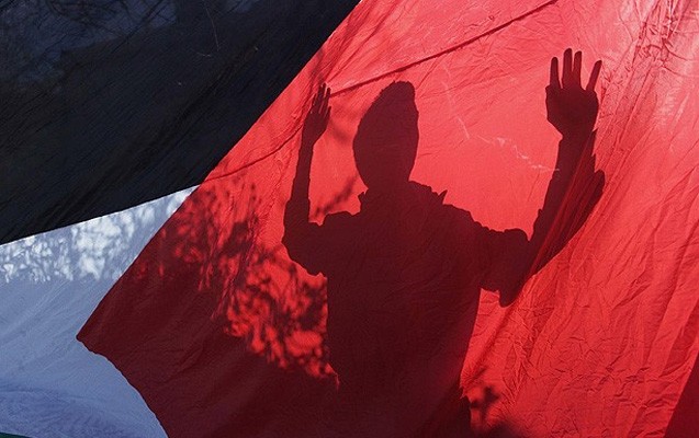 iki-felestinli-qardasa-119-il-hebs