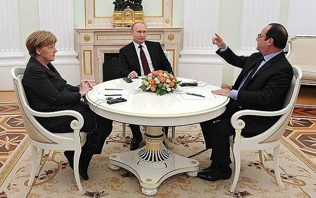 putin-olland-ve-merkel-bir-arada-