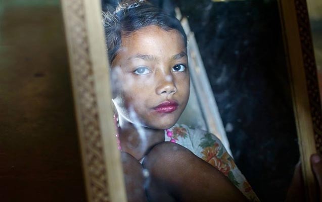 qadinlarin-hokmranliq-etdiyi-qizlar-olkesinden-