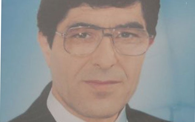 ayaqqabi-krali-leqebli-azerbaycanli-is-adami-oldu