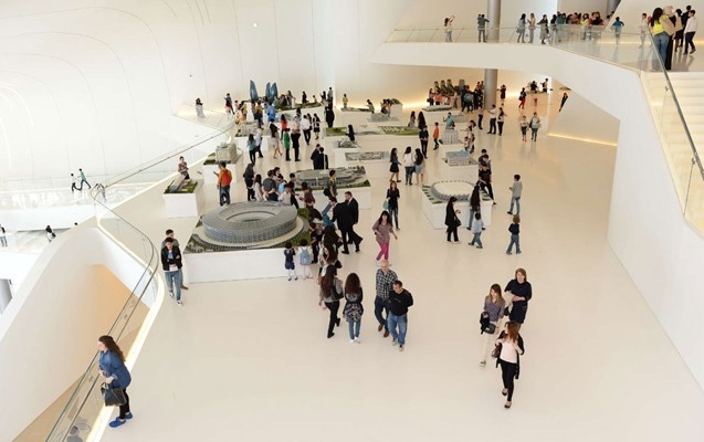 heyder-eliyev-merkezinde-sergi-