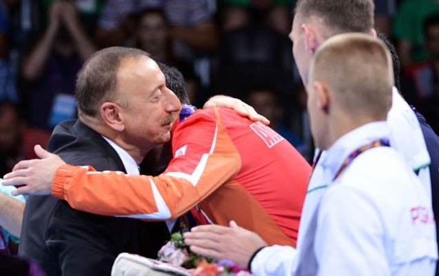 bir-gune-3-qizil-medalla-yerimizi-qoruduq-