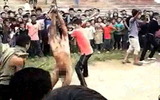 11-yasli-qizi-zorlayani-doyerek-oldurduler-