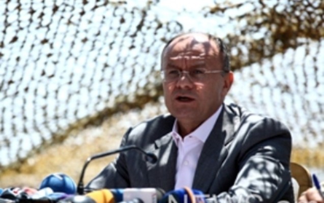 ohanyan-azerbaycanla-serhede-geldi