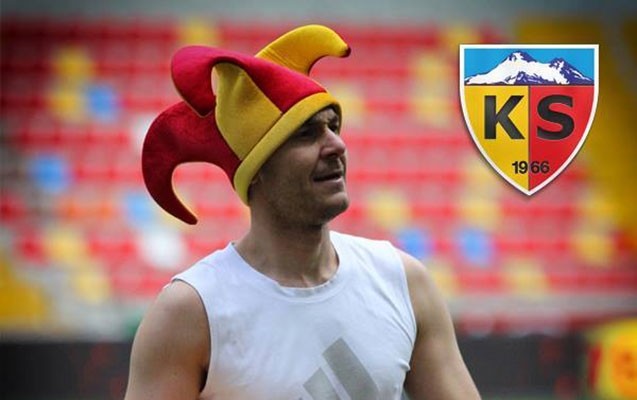 kamran-agayev-eto-ve-ronaldinyo-ile-bir-komandada