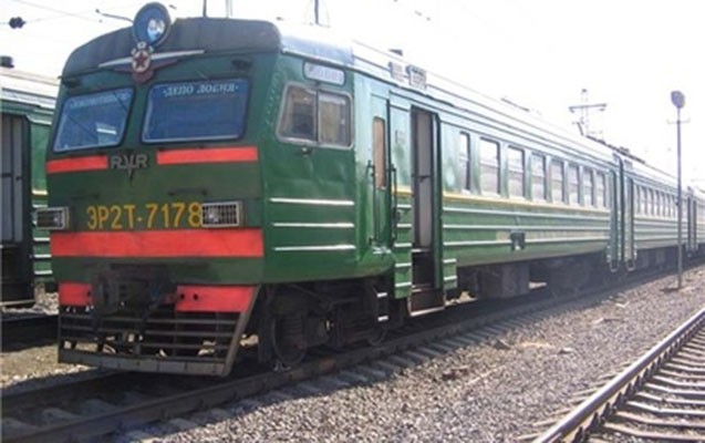 azerbaycan-rusiya-demiryol-reyslerinde-azalma