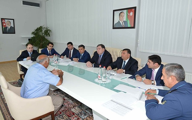 vergiler-naziri-vetendaslari-qebul-edib