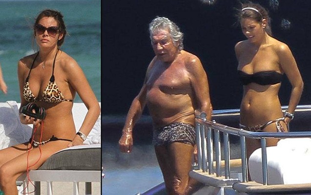 45-yas-kicik-sevgilisine-ada-aldi-